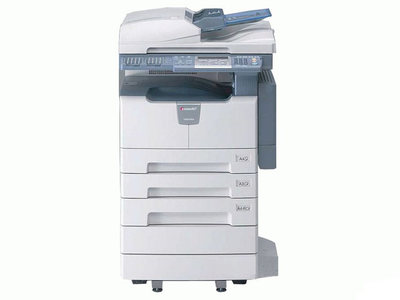 专业复印机维修团队，为您提供可靠的在线服务与长期技术支持